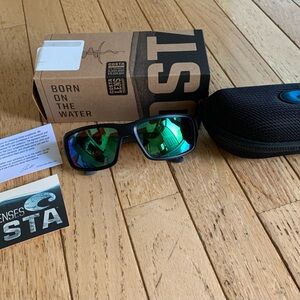 COSTA DEL MAR “Fantail” 580P sunglasses men's Black matte frames w/ green lenses